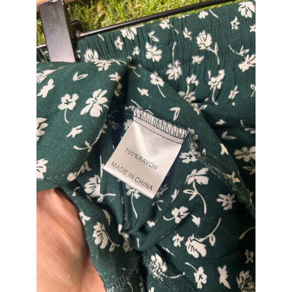 Princess Polly Floral Mini Skirt Delungra Green A-Line Ditsy Print Size 8 - Picture 6 of 7